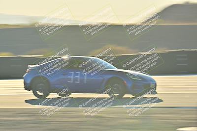 media/Nov-02-2025-Speed Ventures (Sun) [[c948a89870]]/Black/Session 4/